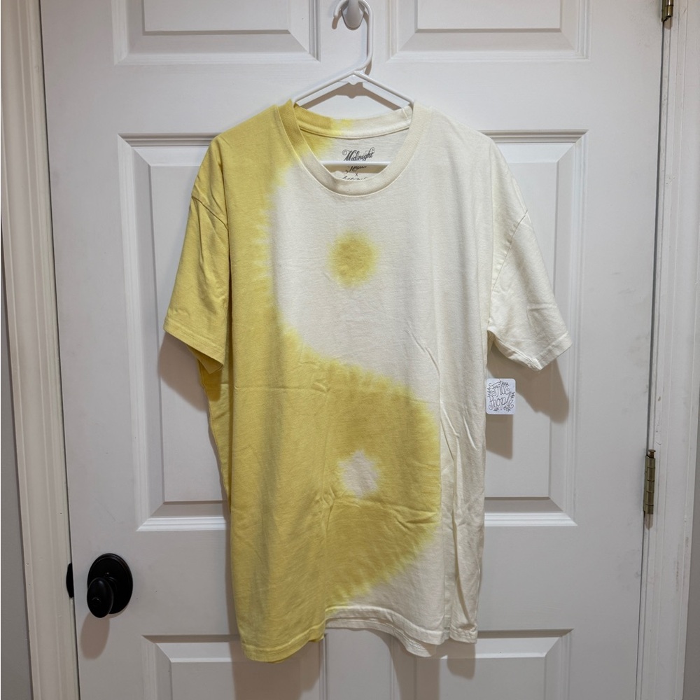 Midnight Rider Yin Yang Yellow and White Tee